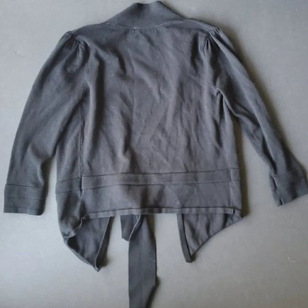 ⚘Premise Studio Black Flyaway Cardigan - Picture 5 of 7